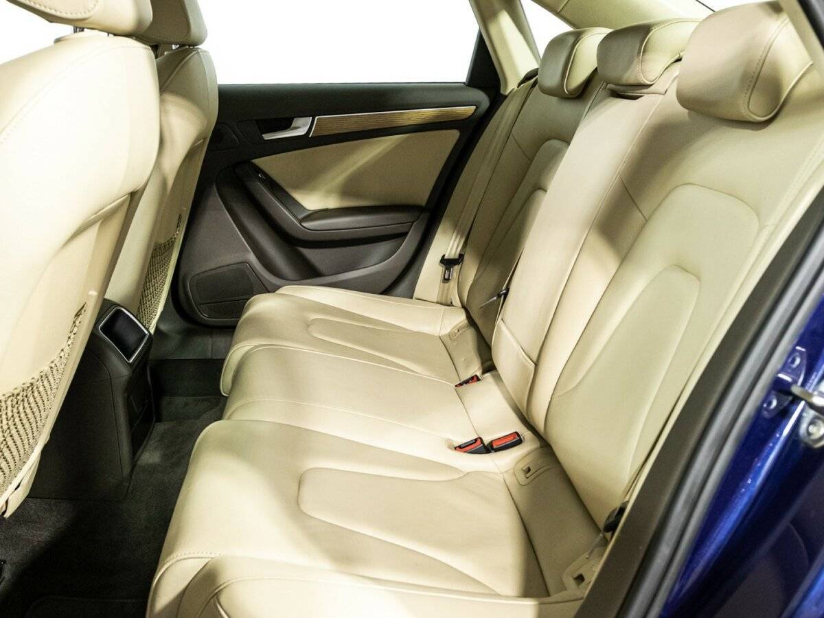 Audi A4 2015 года с пробегом. Фото: #9