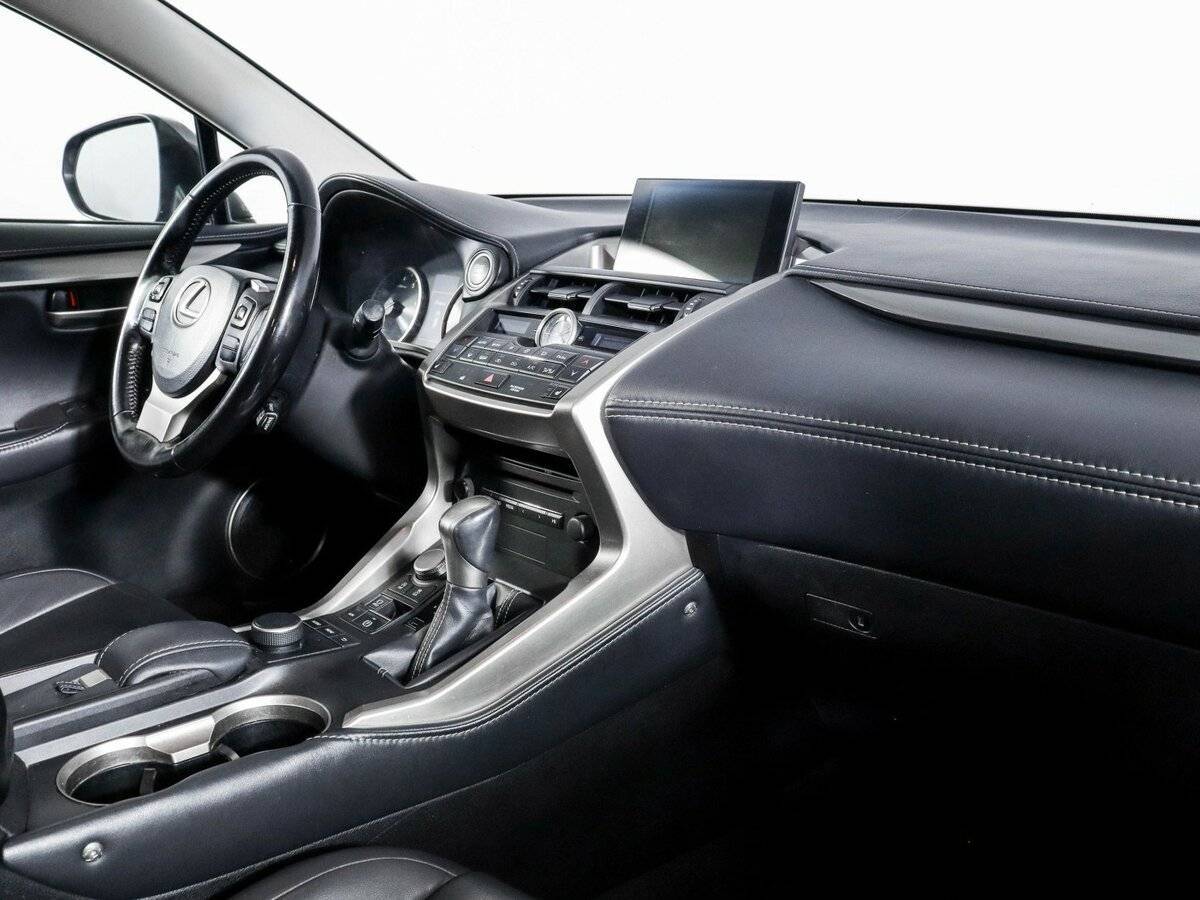 Lexus NX 2015 года с пробегом. Фото: #5