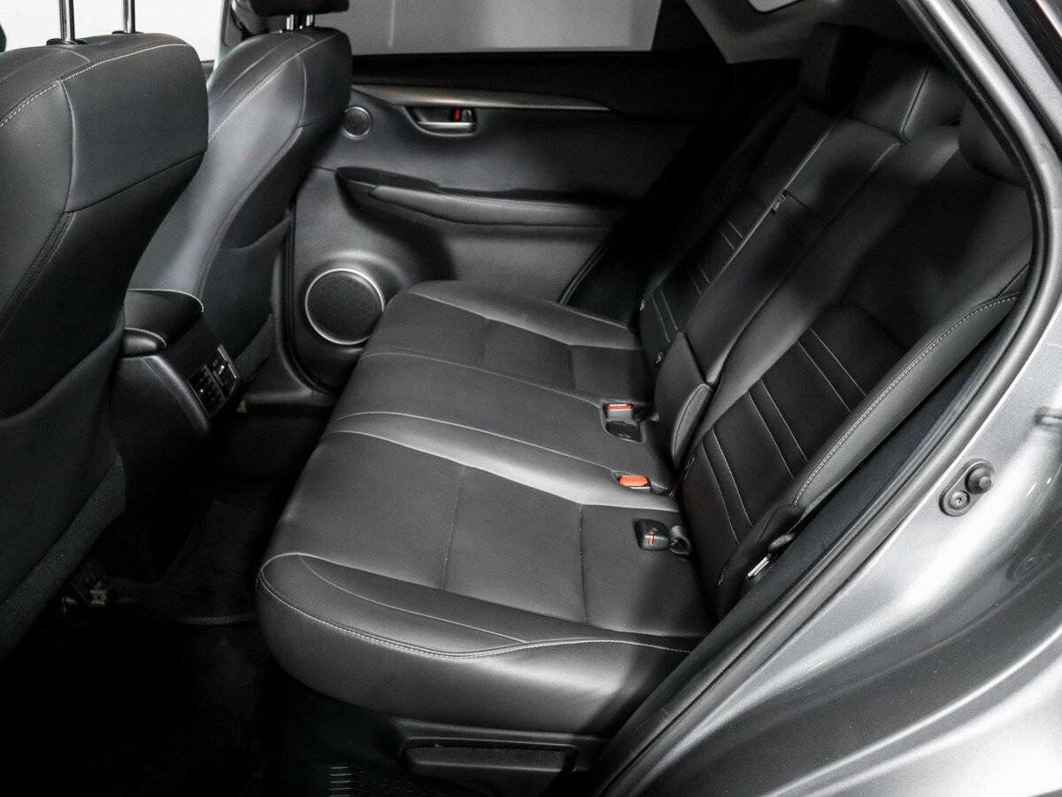 Lexus NX 2015 года с пробегом. Фото: #6