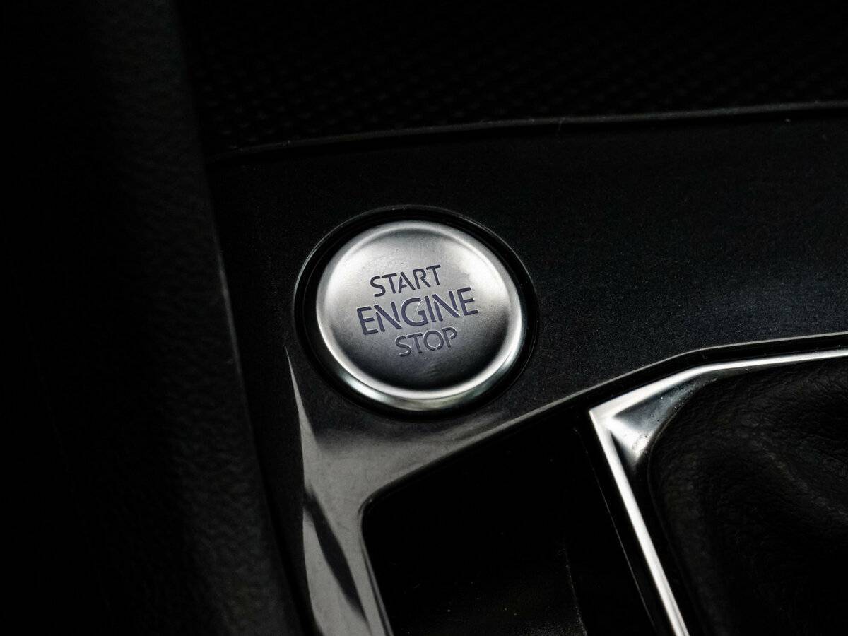 Volkswagen Tiguan 2021 года с пробегом. Фото: #17