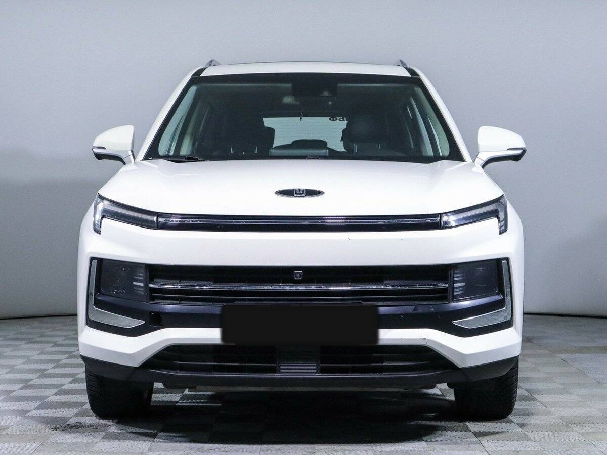 Москвич 3 2023 года с пробегом. Фото: #1