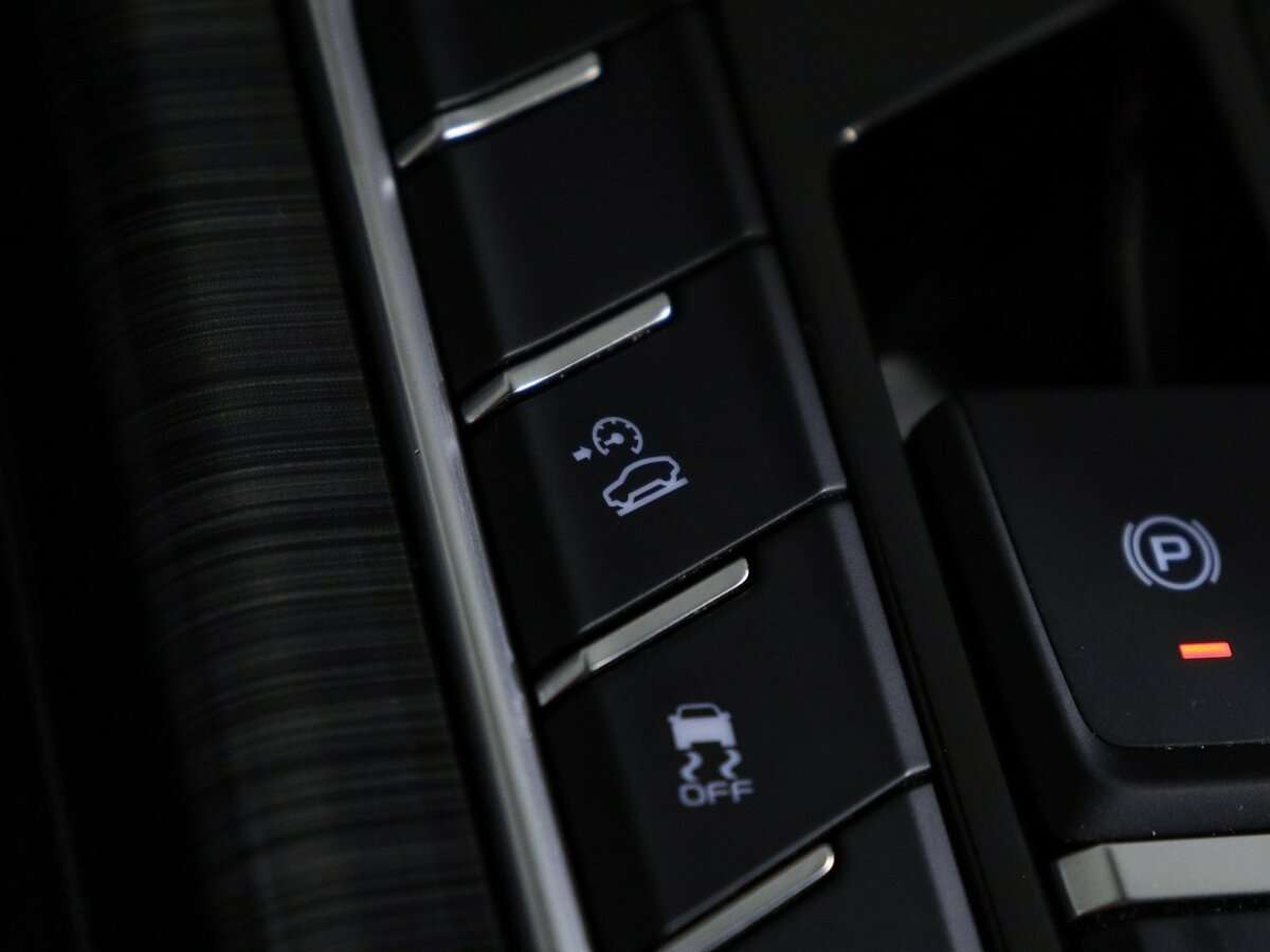 Geely Tugella 2022 года с пробегом. Фото: #20