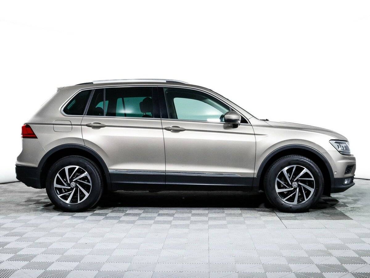 Volkswagen Tiguan 2018 года с пробегом. Фото: #3