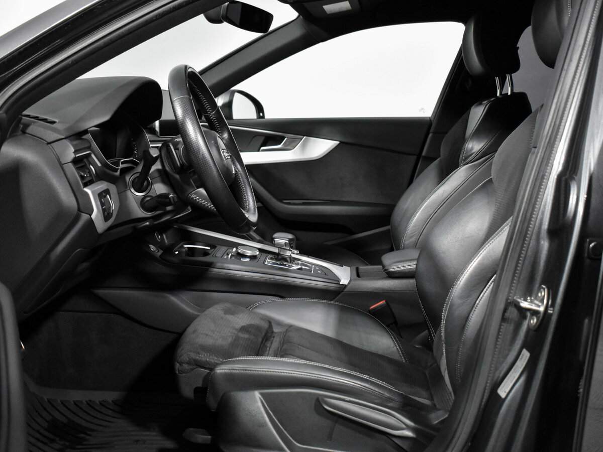 Audi A4 2016 года с пробегом. Фото: #7