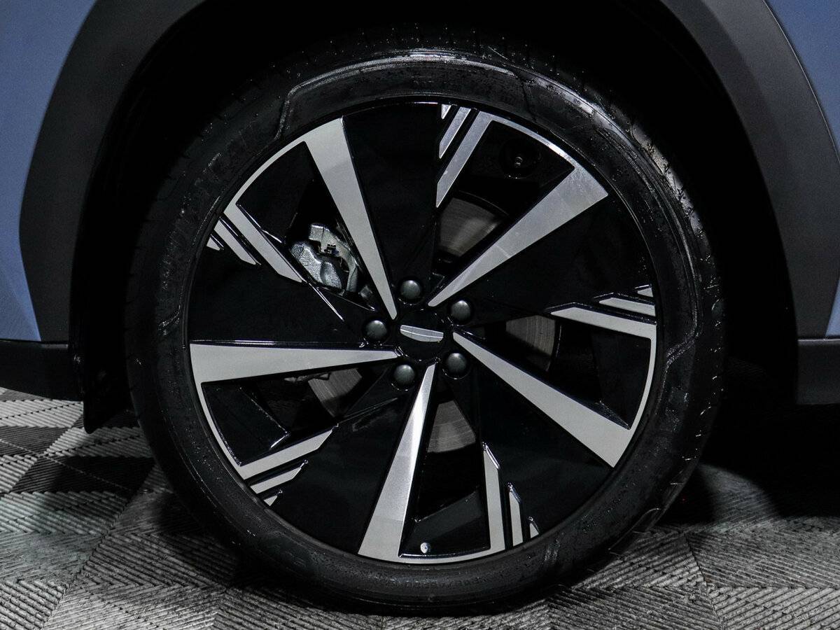 Geely Atlas 2024 года с пробегом. Фото: #14