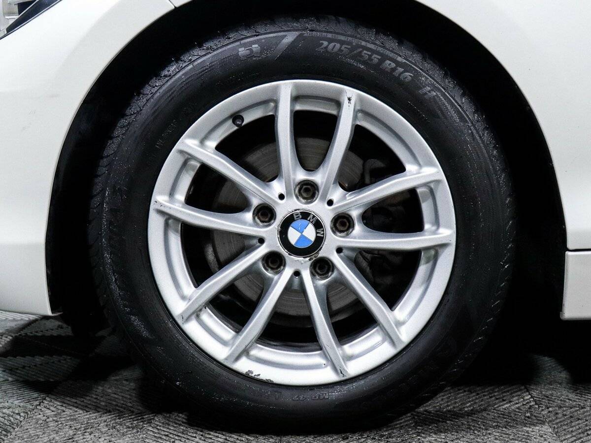 BMW 1 серии 2018 года с пробегом. Фото: #12