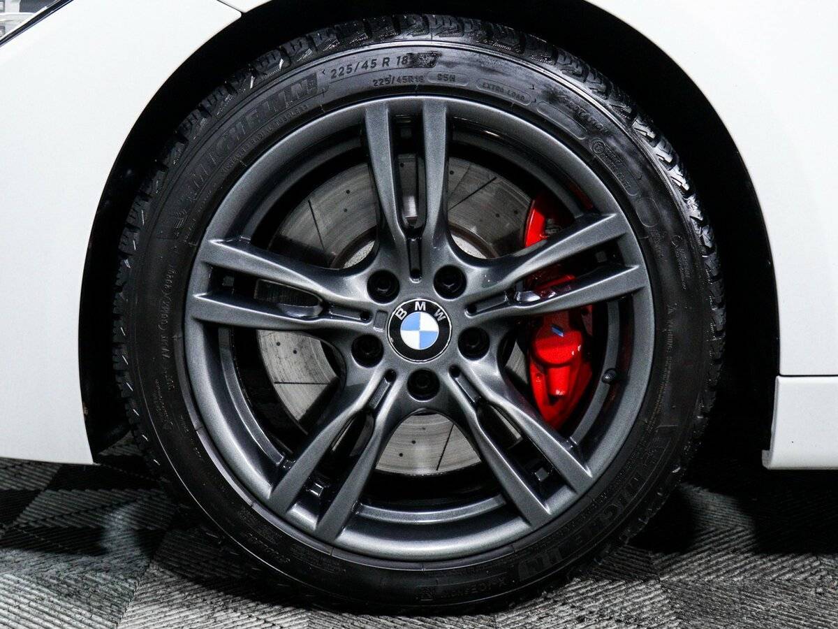 BMW 3 серии 2016 года с пробегом. Фото: #11