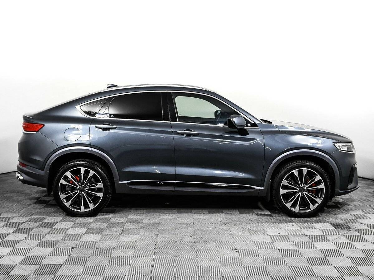 Geely Tugella 2022 года с пробегом. Фото: #3