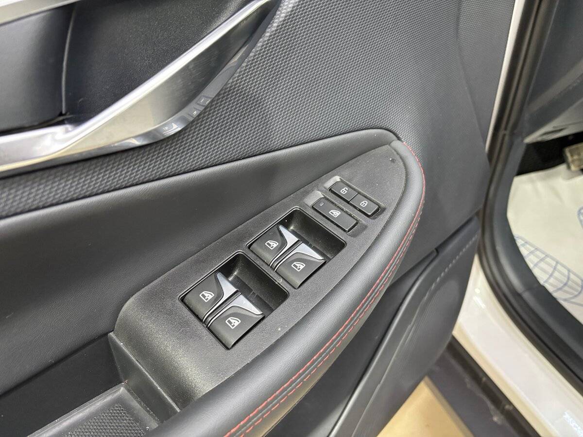 Changan UNI-T 2023 года с пробегом. Фото: #6