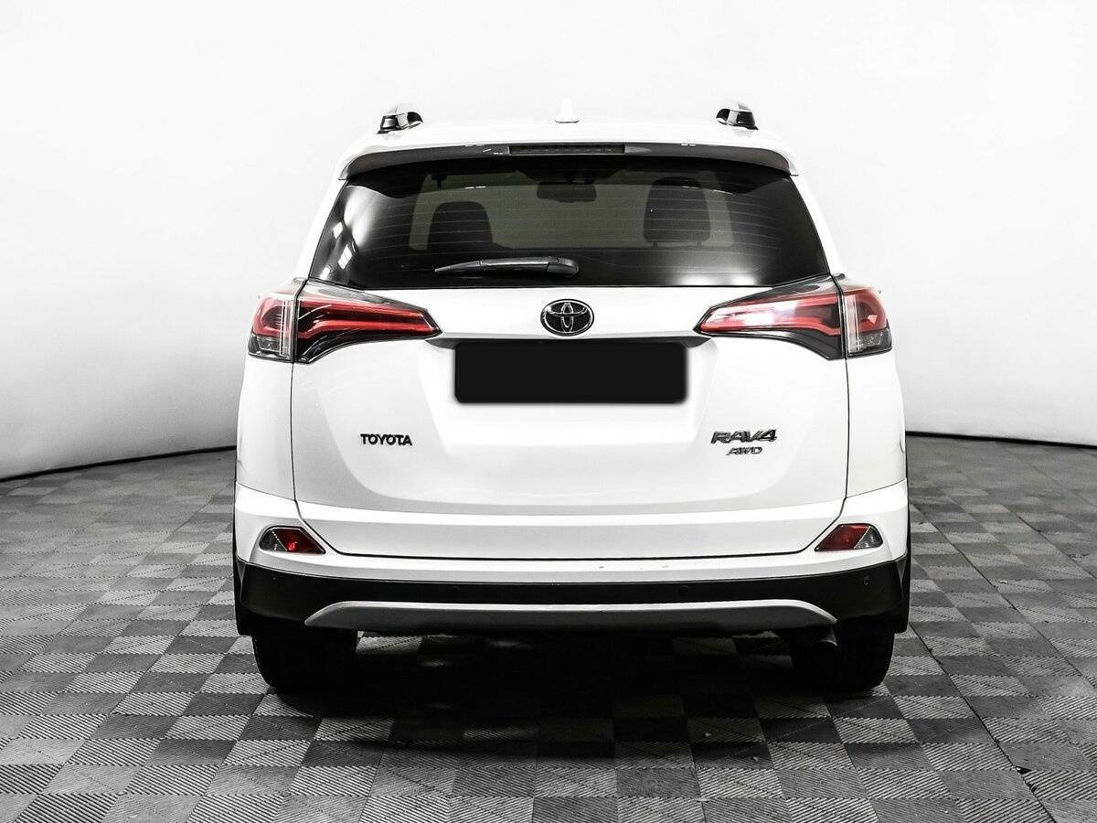 Toyota RAV4 2019 года с пробегом. Фото: #5