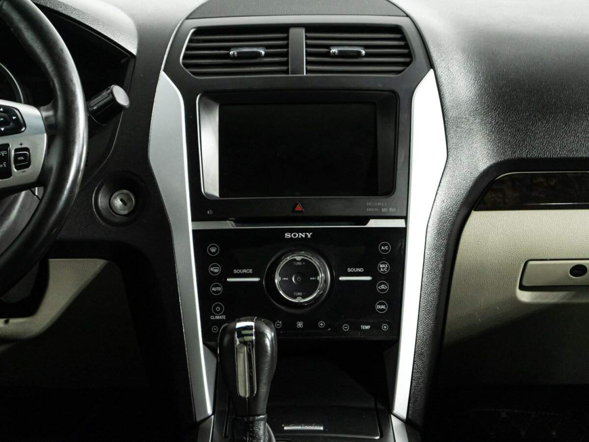 Ford Explorer 2012 года с пробегом. Фото: #11