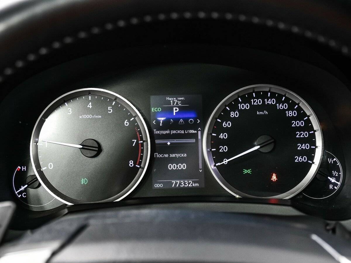 Lexus IS 2014 года с пробегом. Фото: #9