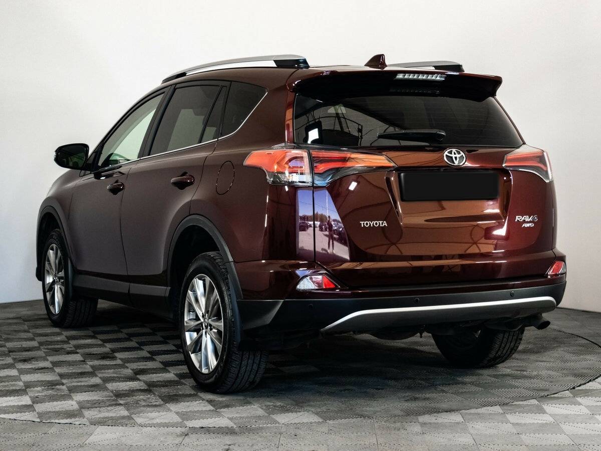 Toyota RAV4 2019 года с пробегом. Фото: #5