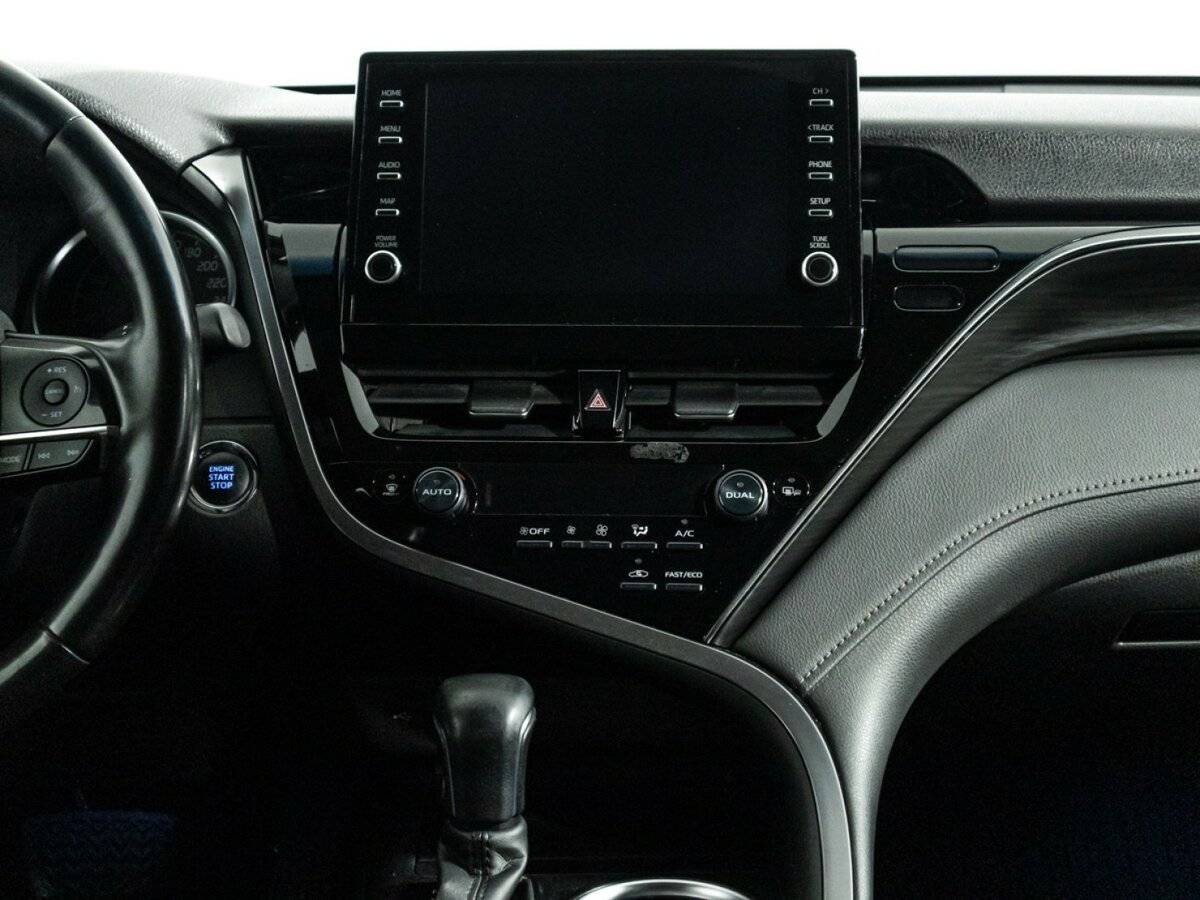 Toyota Camry 2021 года с пробегом. Фото: #13