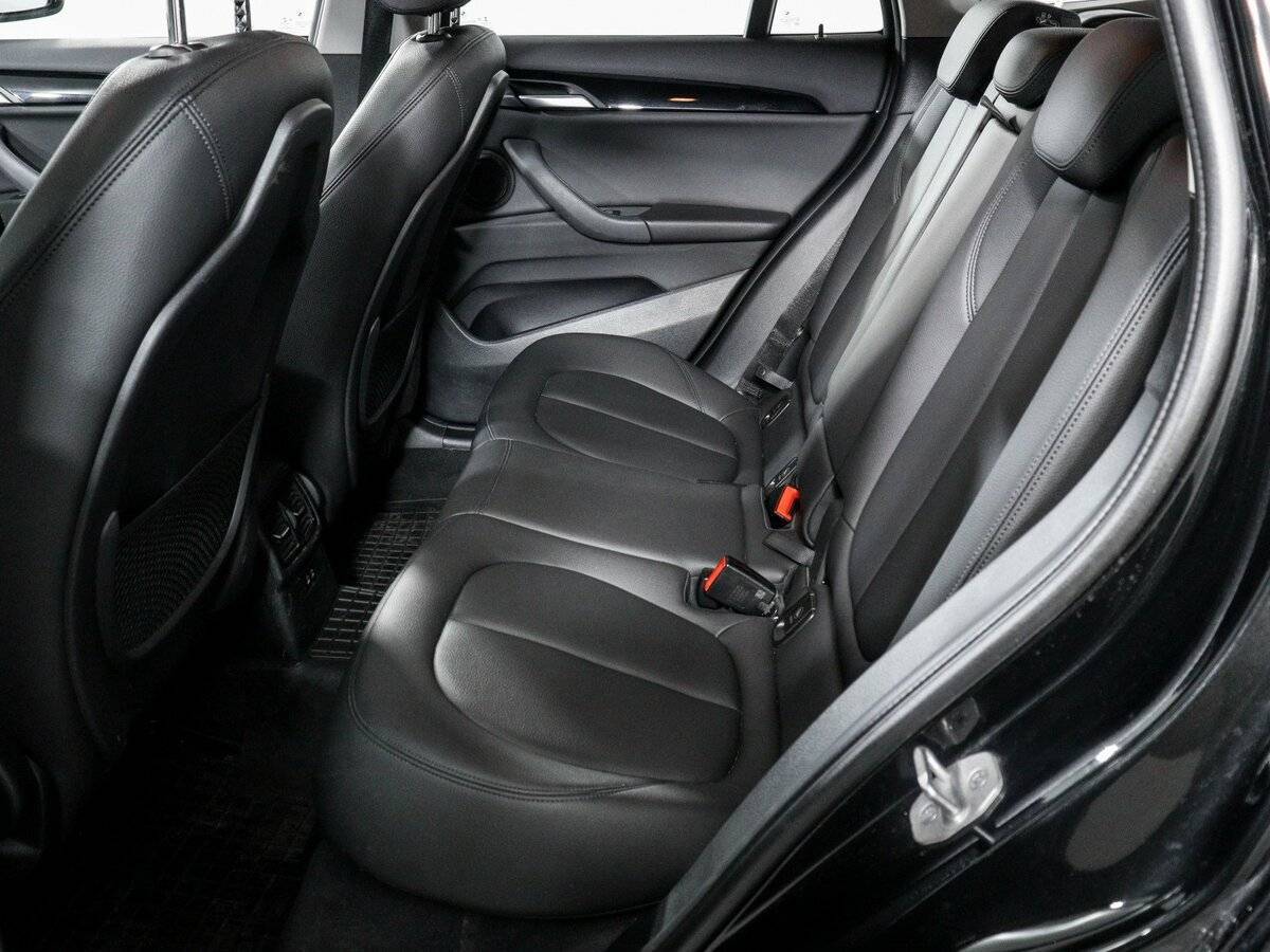 BMW X1 2021 года с пробегом. Фото: #9