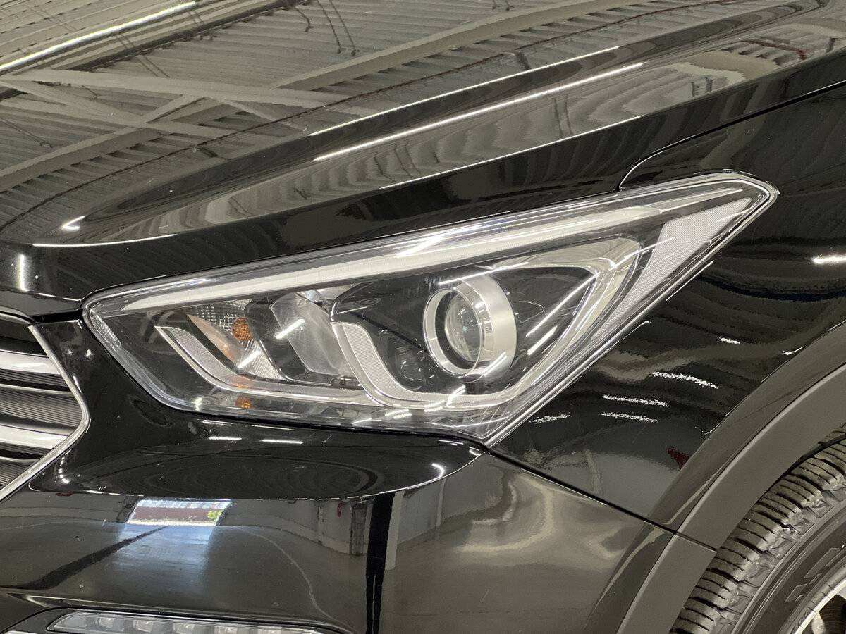 Hyundai Santa Fe 2015 года с пробегом. Фото: #16