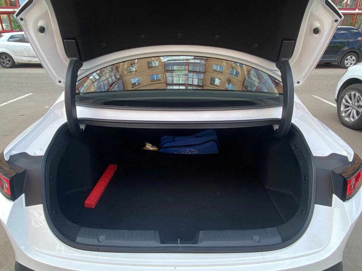 Changan Lamore 2023 года с пробегом. Фото: #8