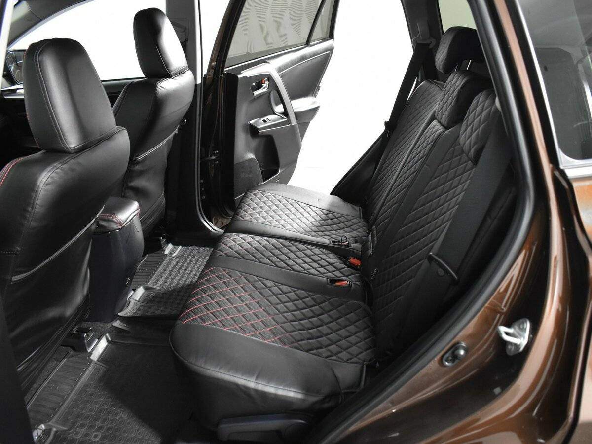 Toyota RAV4 2017 года с пробегом. Фото: #10