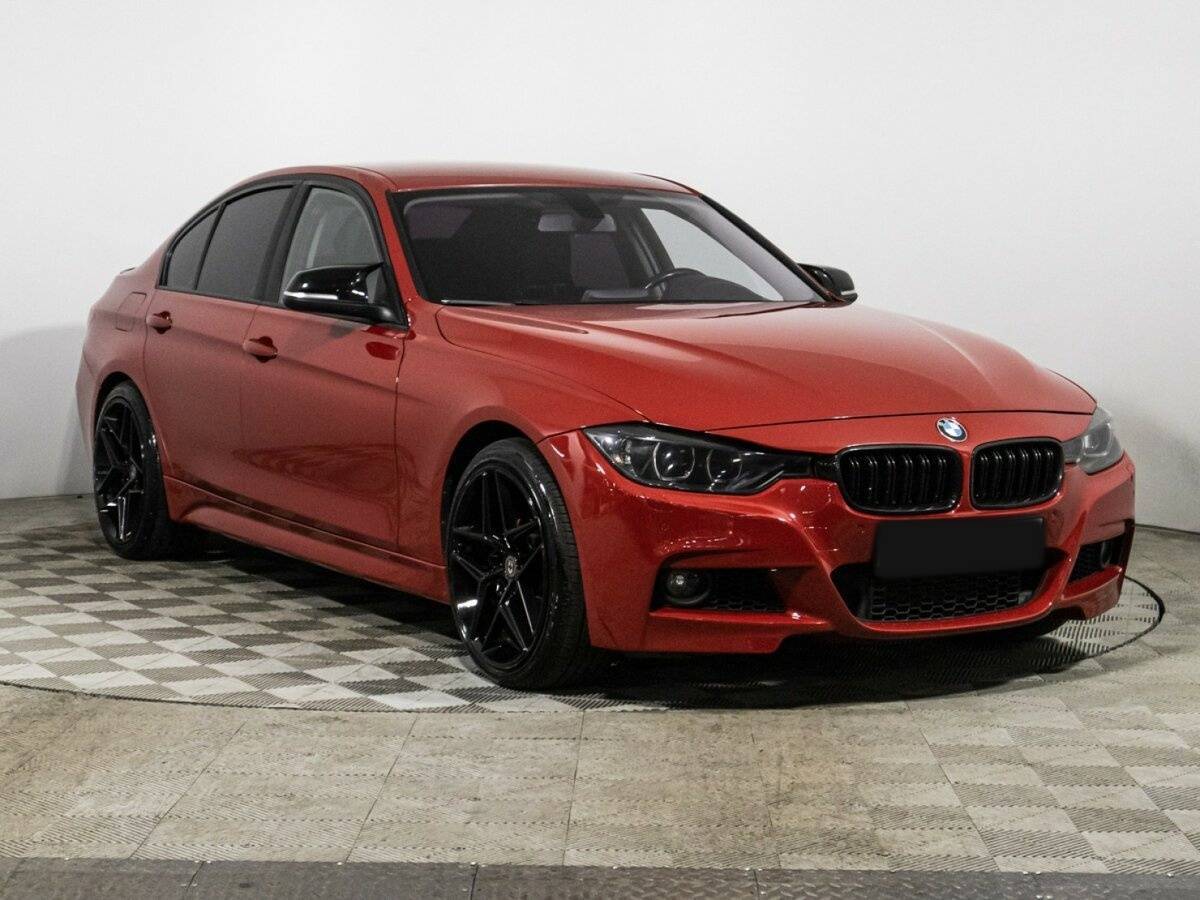 BMW 3 серии 2012 года с пробегом. Фото: #2