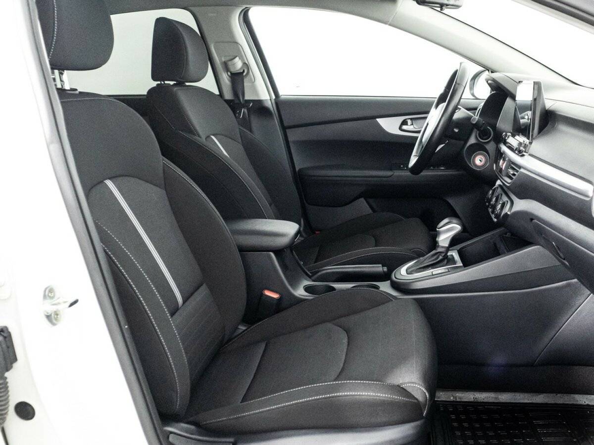 Kia Cerato 2021 года с пробегом. Фото: #15