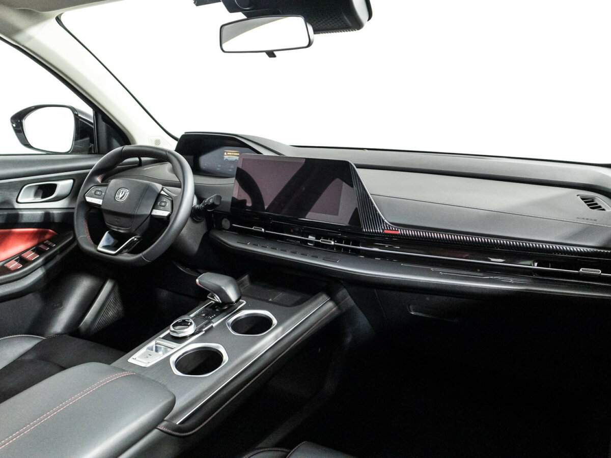 Changan CS55 Plus 2024 года с пробегом. Фото: #8