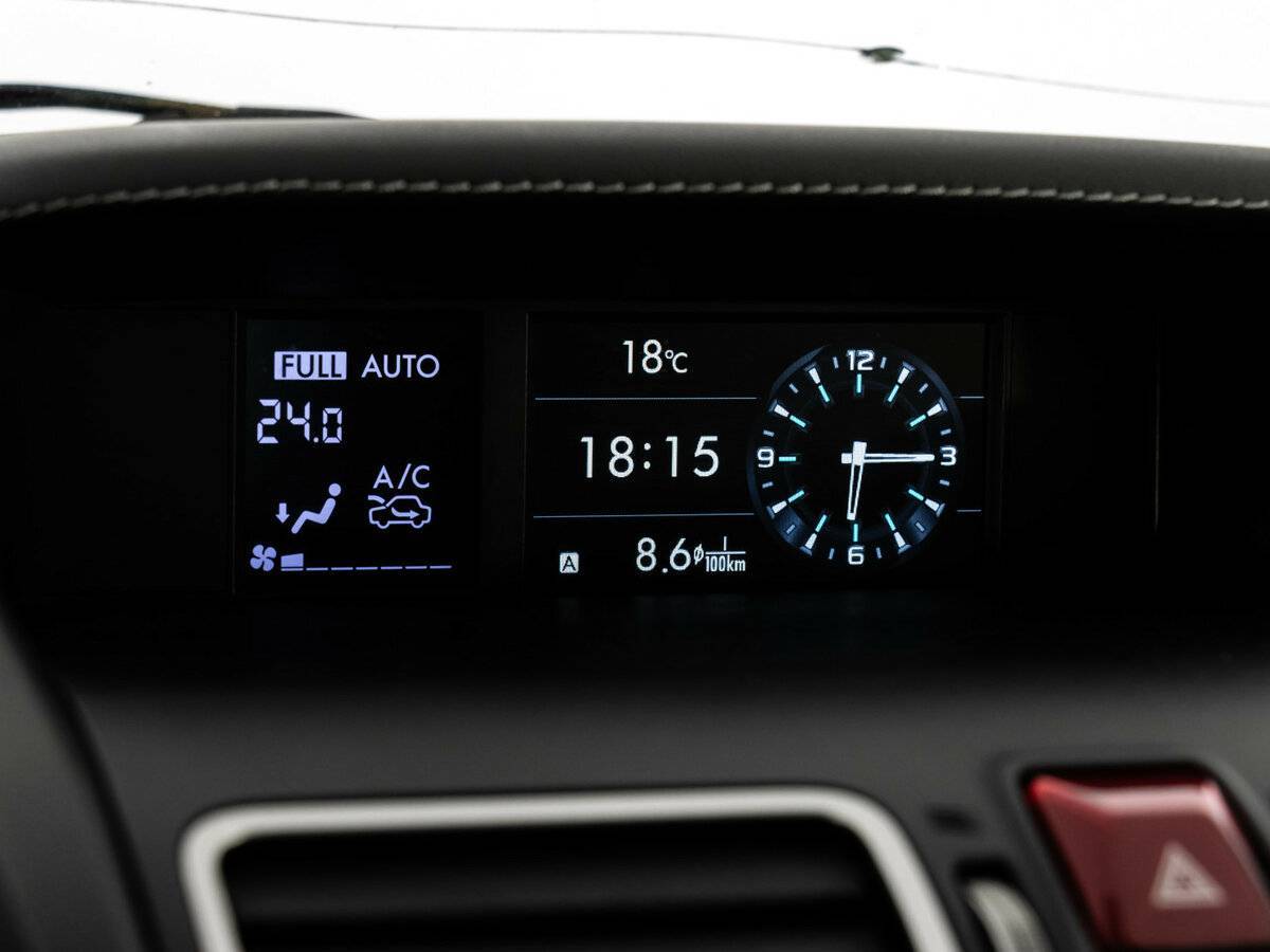 Subaru Forester 2017 года с пробегом. Фото: #15