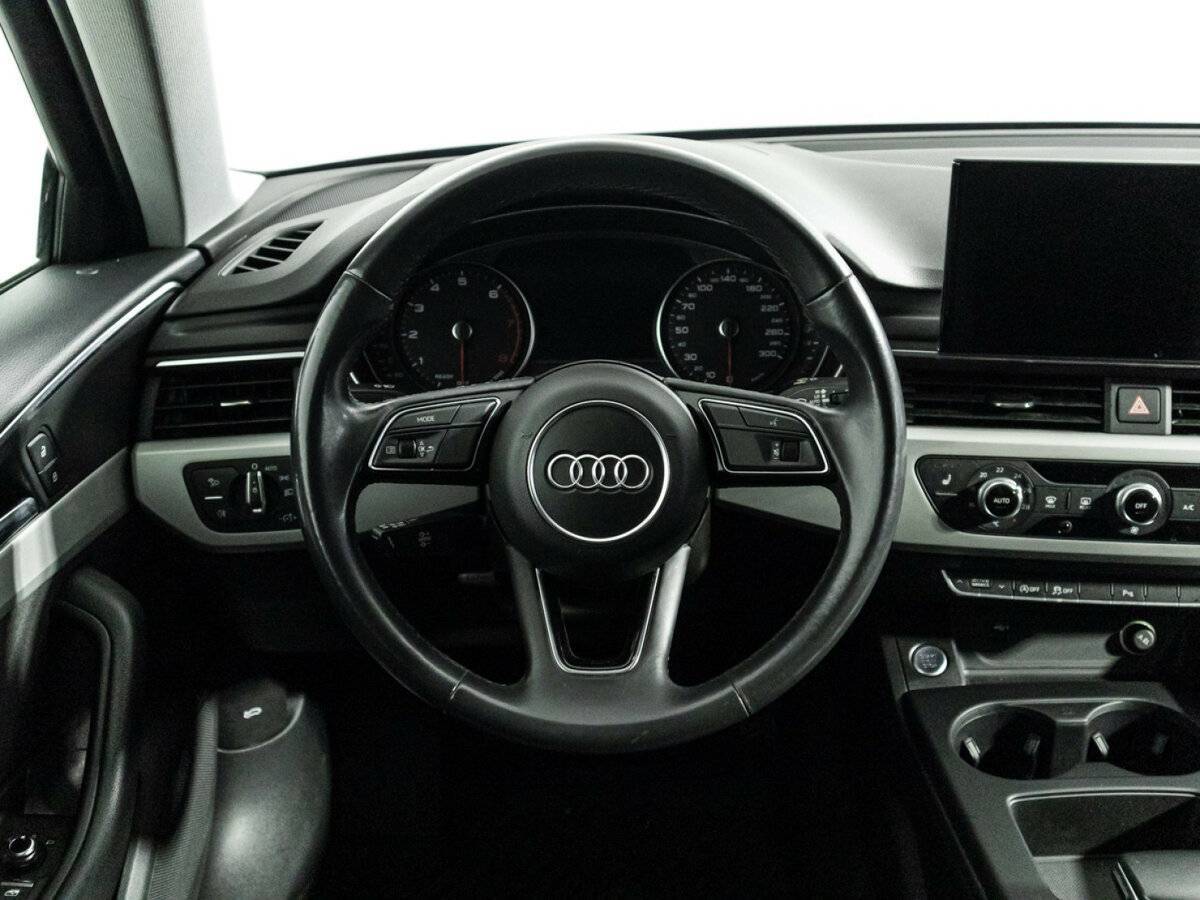 Audi A4 2020 года с пробегом. Фото: #18
