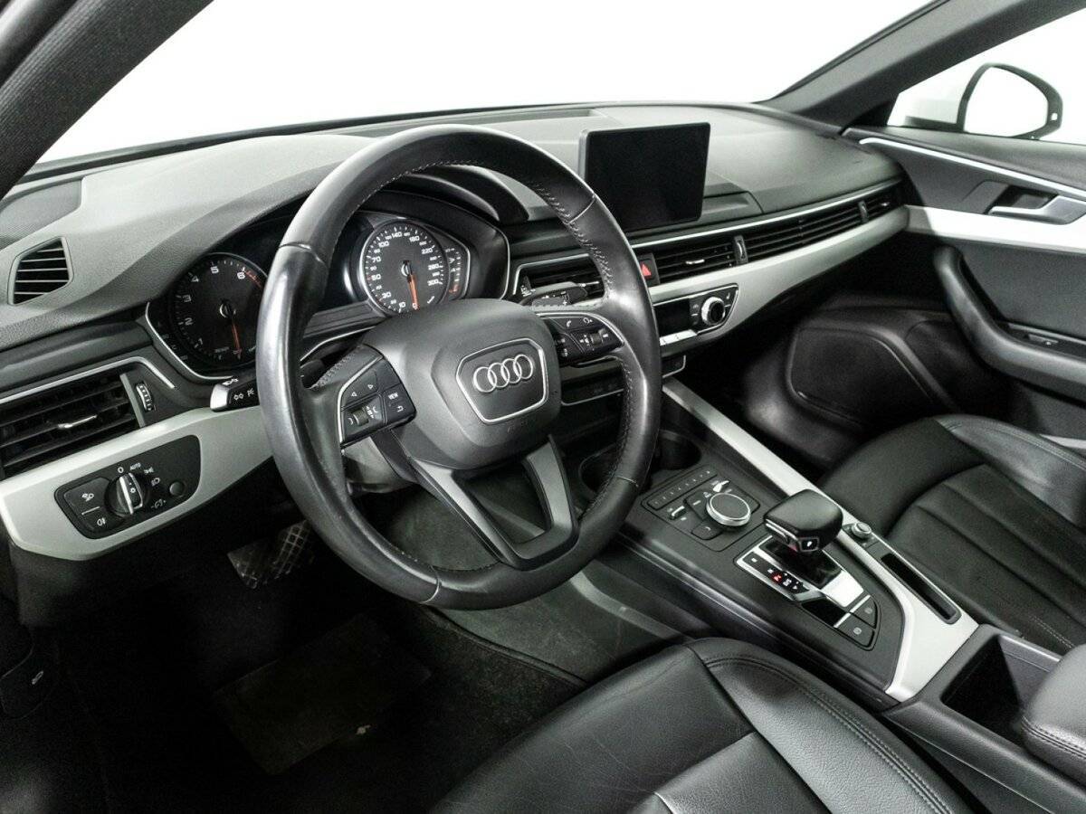 Audi A4 2019 года с пробегом. Фото: #10