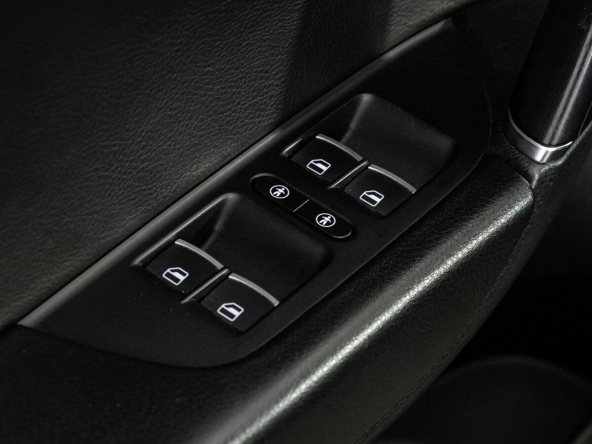 Volkswagen Touareg 2015 года с пробегом. Фото: #20