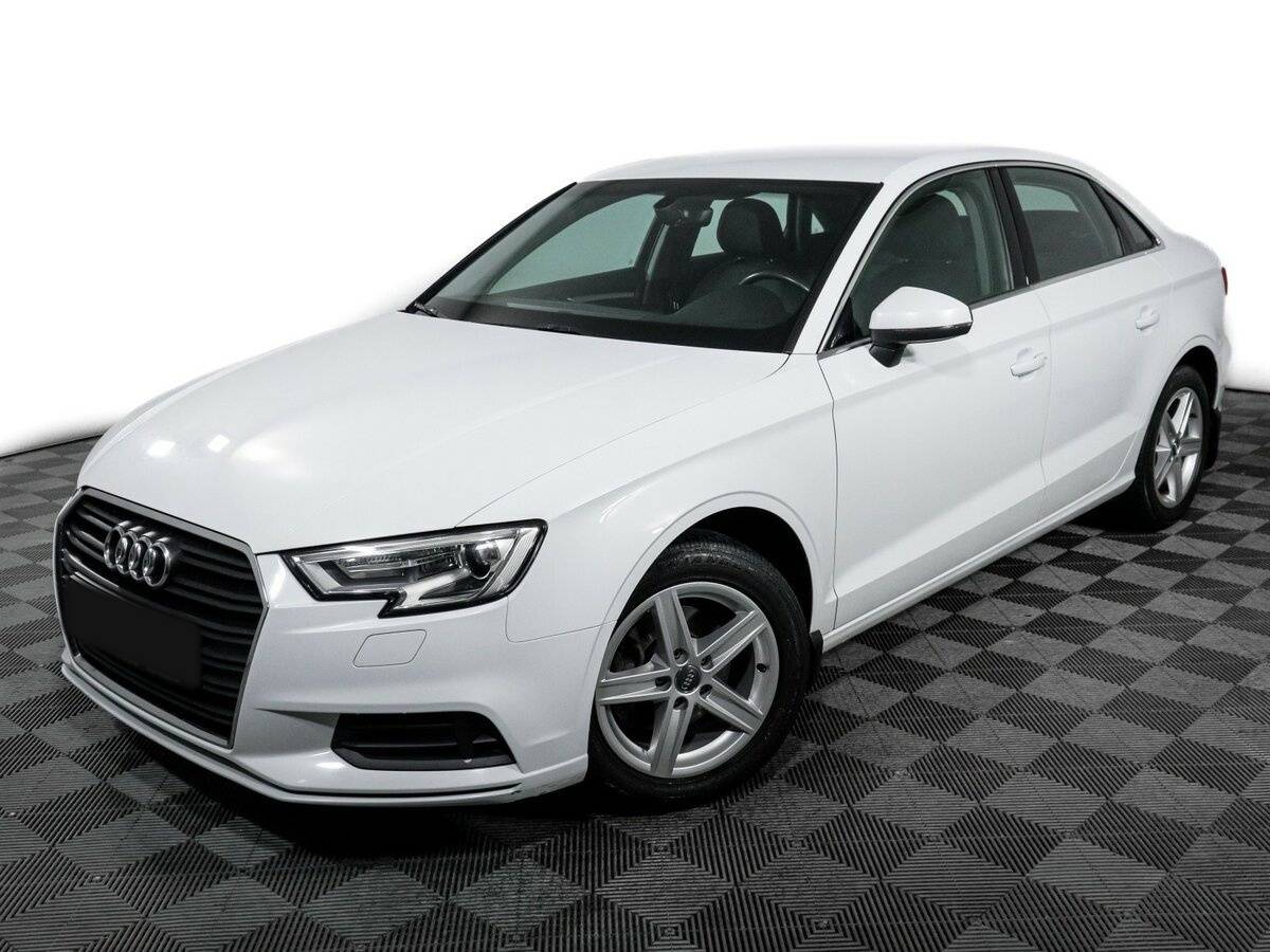 Audi A3 2017 года с пробегом. Фото: #16