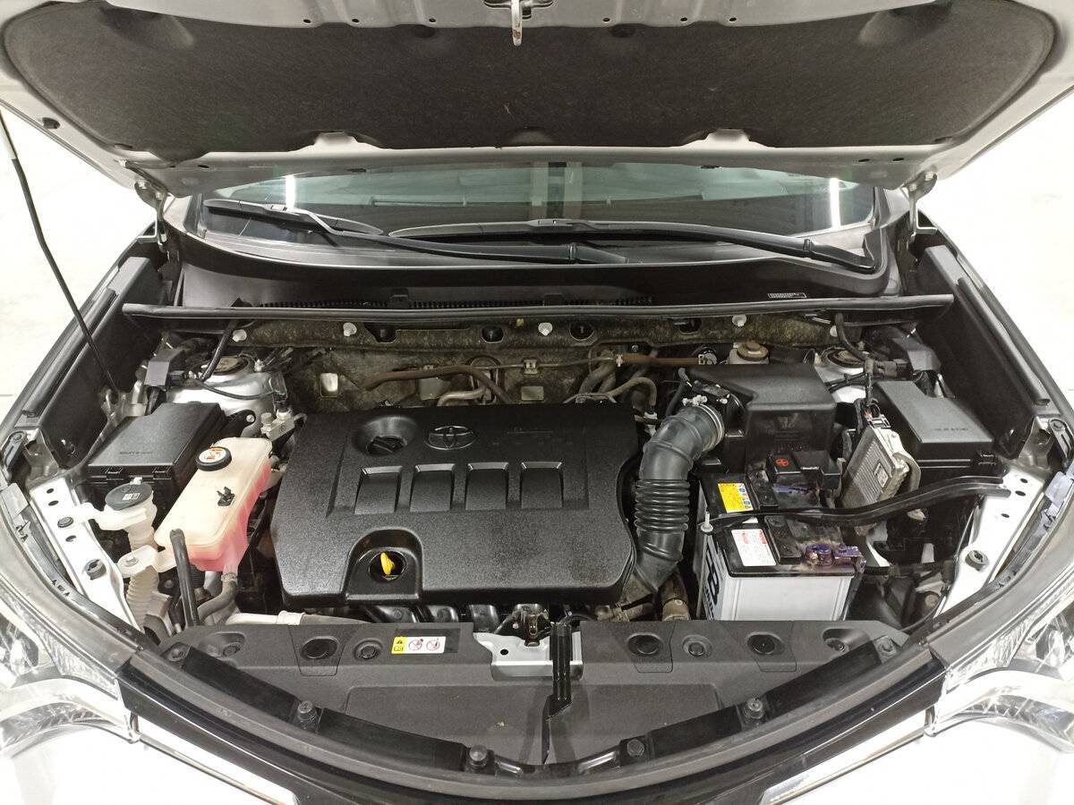 Toyota RAV4 2019 года с пробегом. Фото: #8