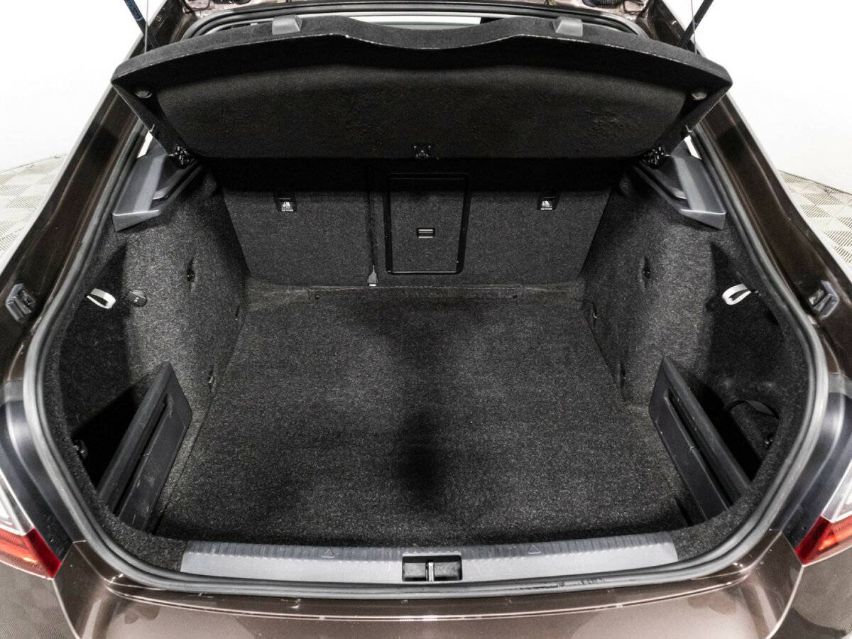 Skoda Octavia 2018 года с пробегом. Фото: #14