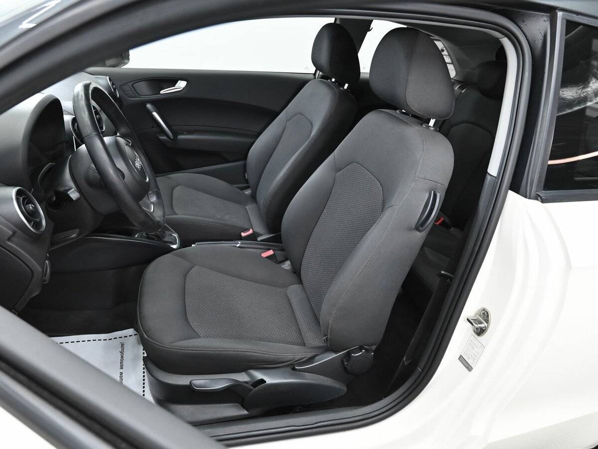 Audi A1 2012 года с пробегом. Фото: #5