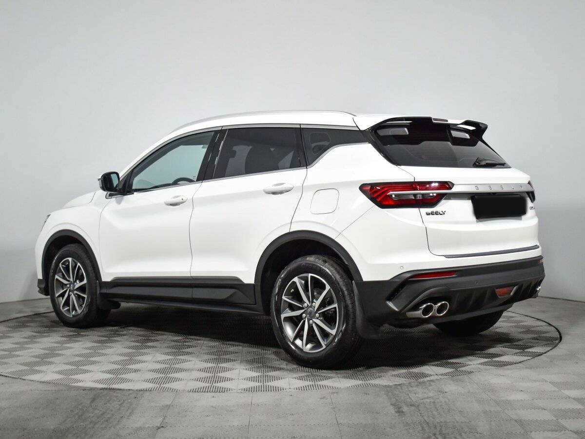 Geely Coolray 2023 года с пробегом. Фото: #6