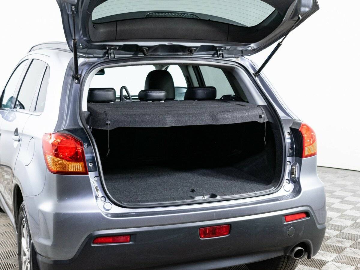 Б/У Митсубиши АС-Икс 2012 года. Фото: #6