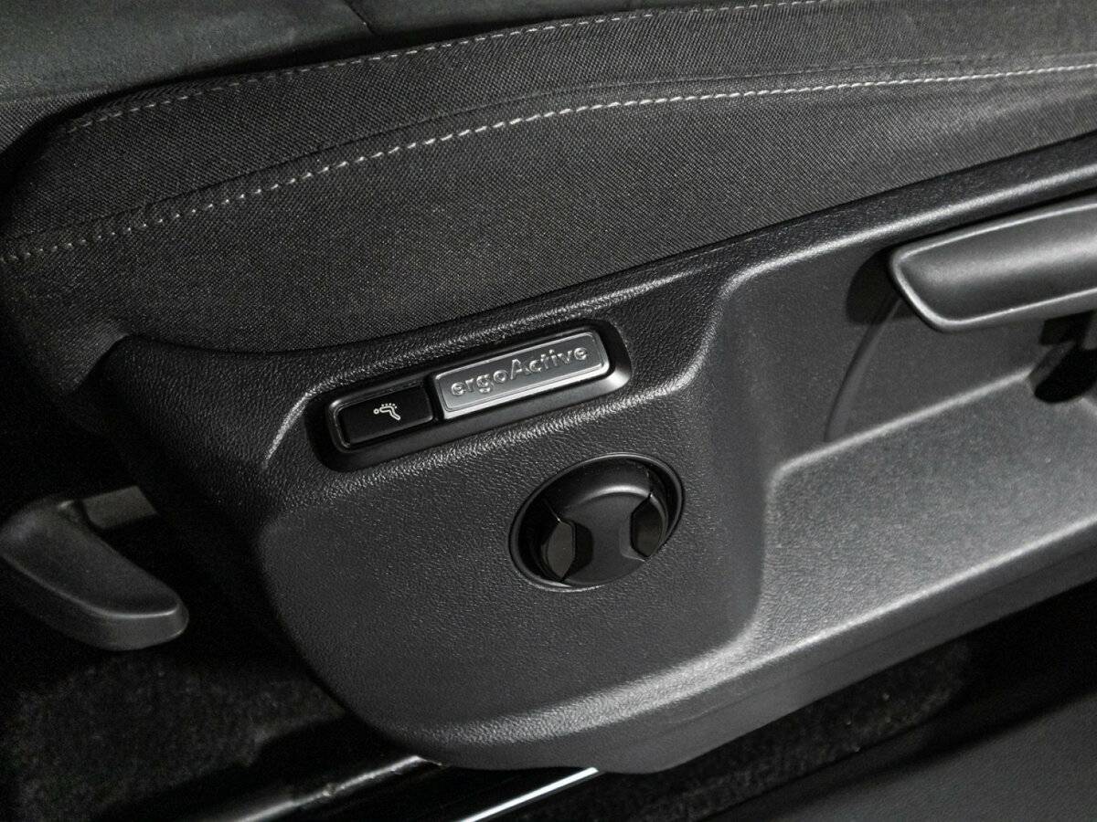 Volkswagen Tiguan 2018 года с пробегом. Фото: #17