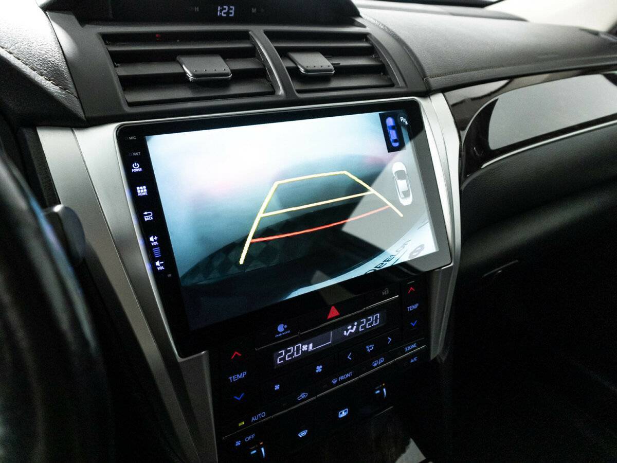 Toyota Camry 2017 года с пробегом. Фото: #17