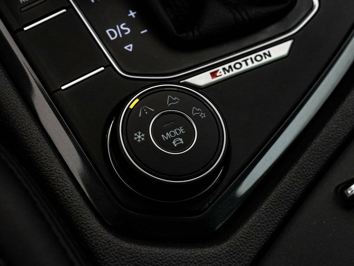 Volkswagen Tiguan 2018 года с пробегом. Фото: #14