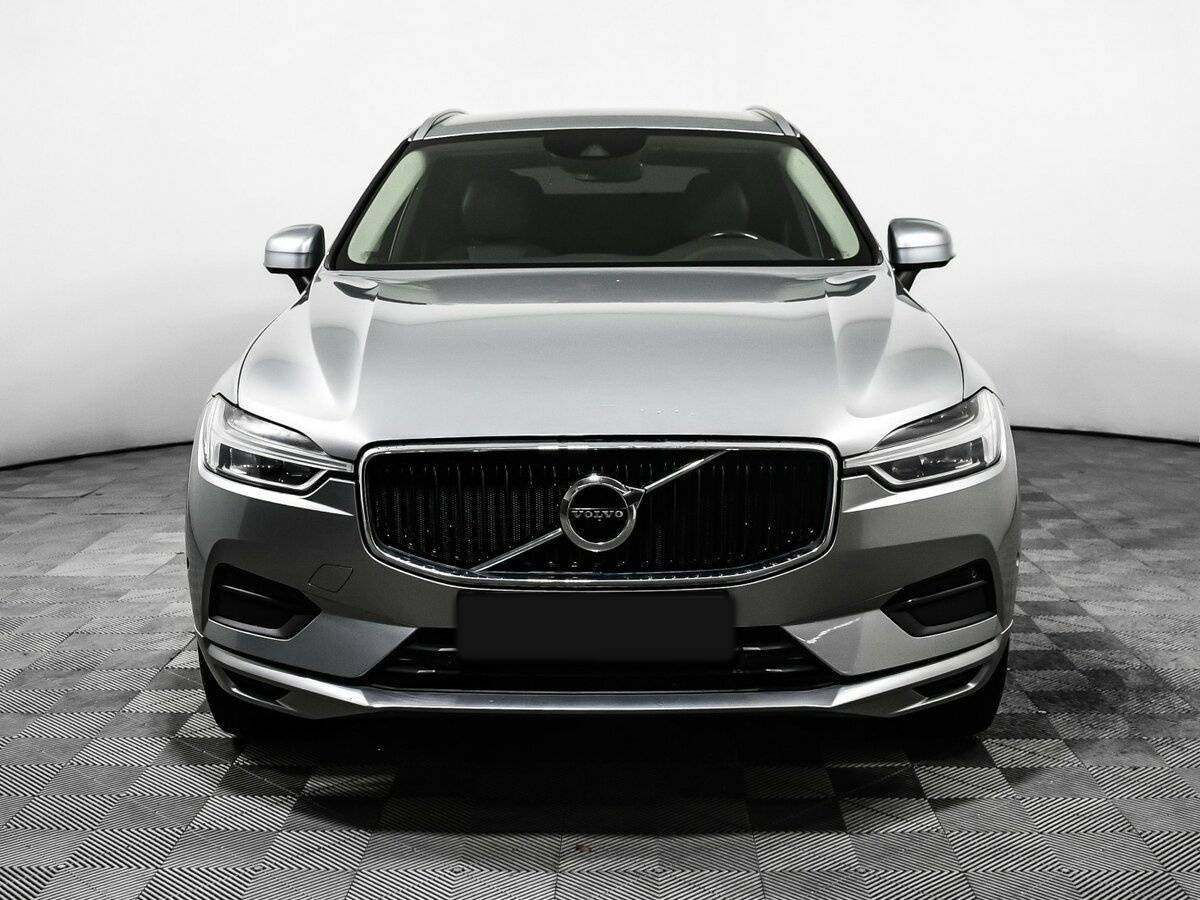 Volvo XC60 2018 года с пробегом. Фото: #1