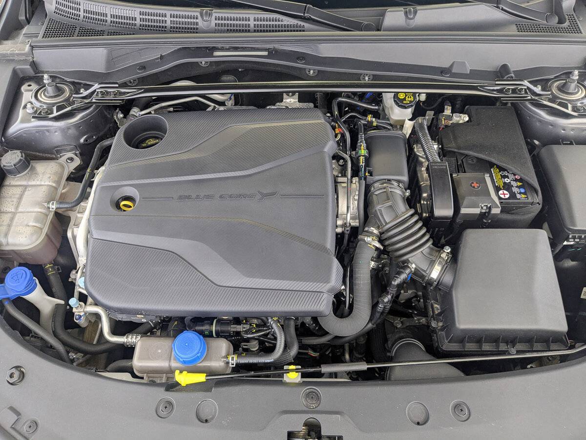 Changan UNI-V 2024 года с пробегом. Фото: #8