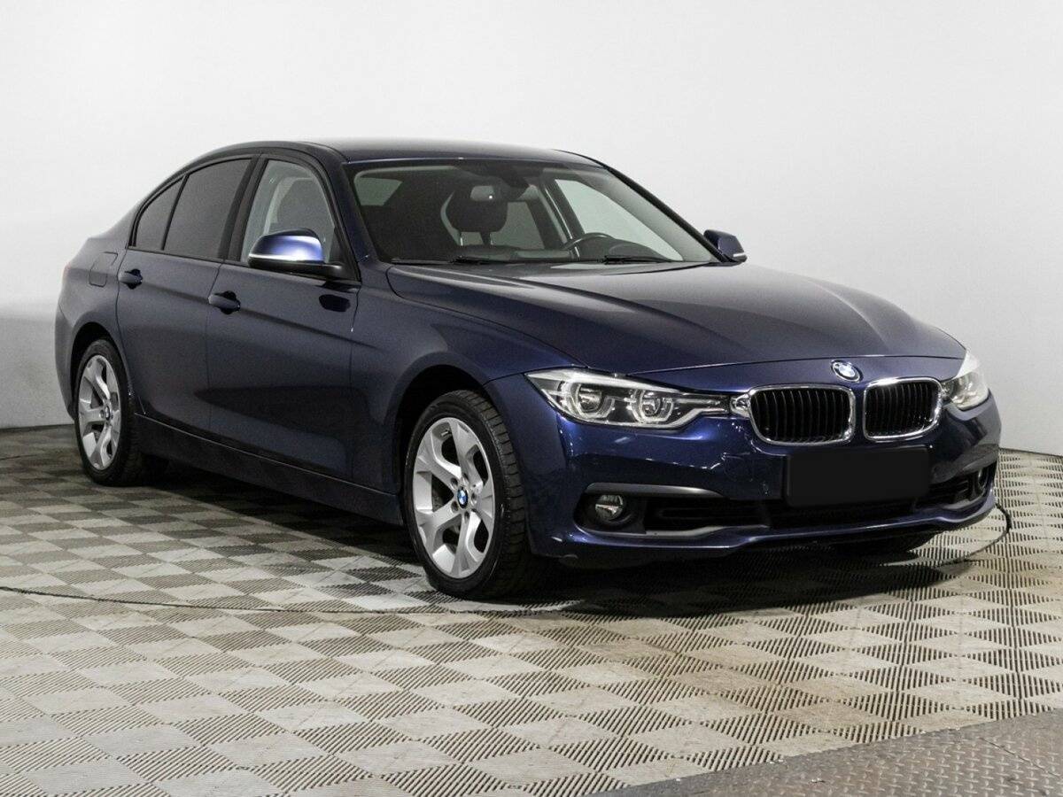BMW 3 серии 2018 года с пробегом. Фото: #2