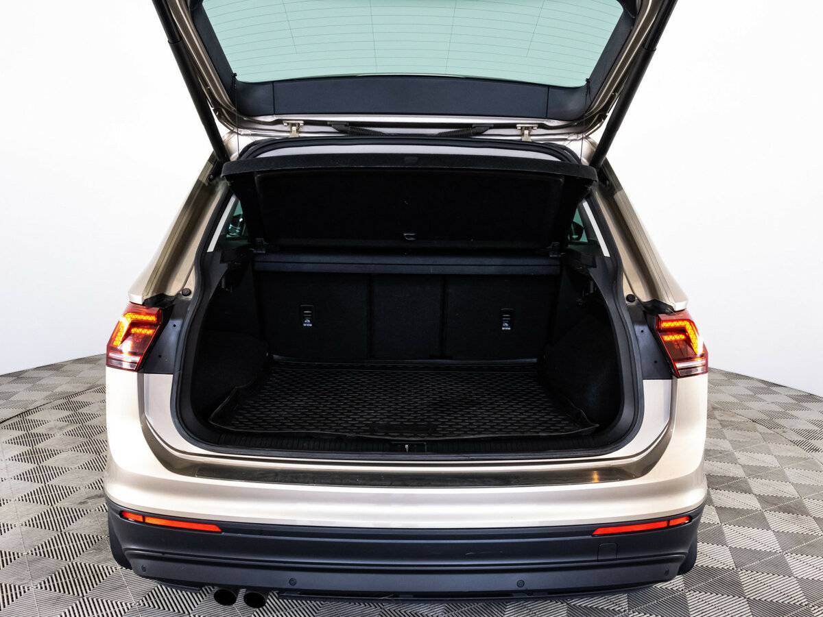 Volkswagen Tiguan 2019 года с пробегом. Фото: #21