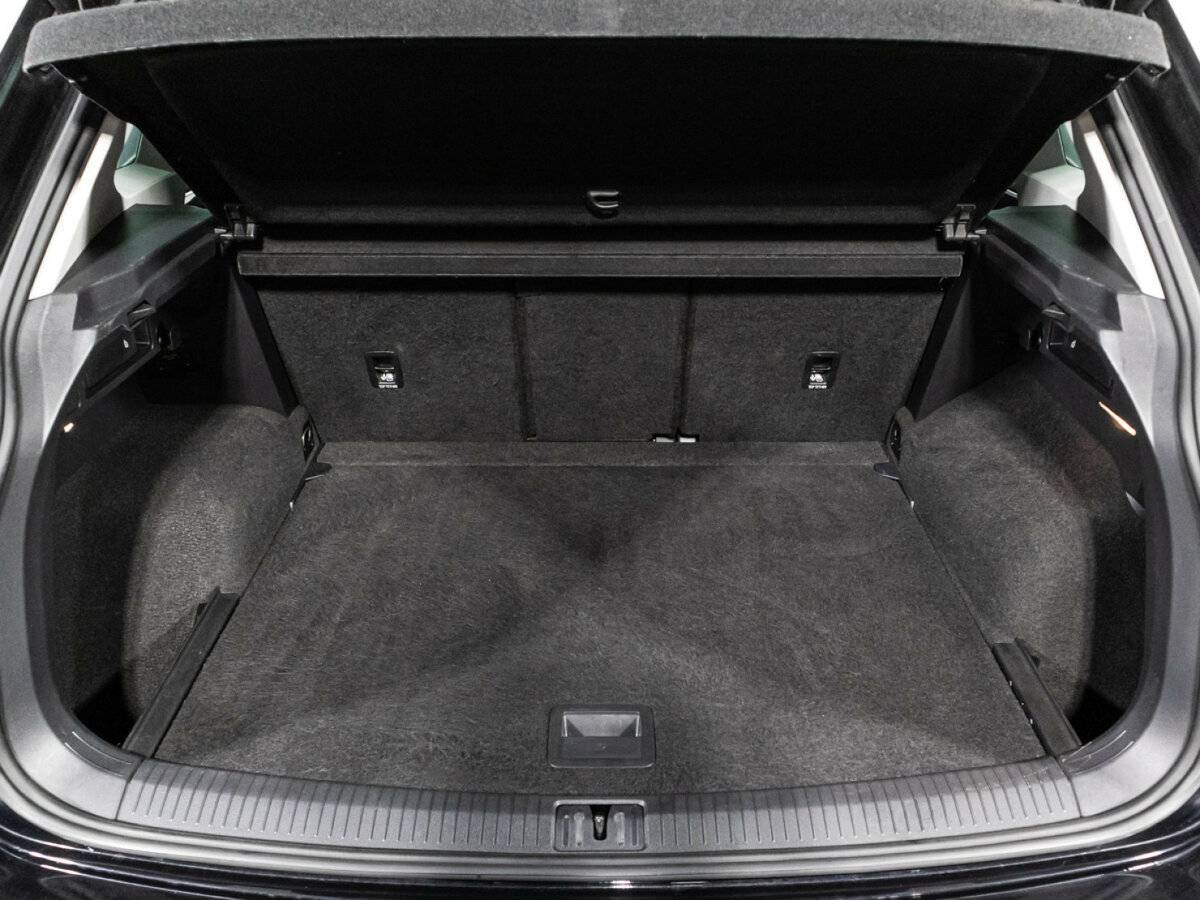Volkswagen Tiguan 2019 года с пробегом. Фото: #14