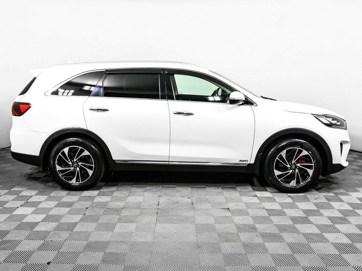Kia Sorento 2018 года с пробегом. Фото: #3