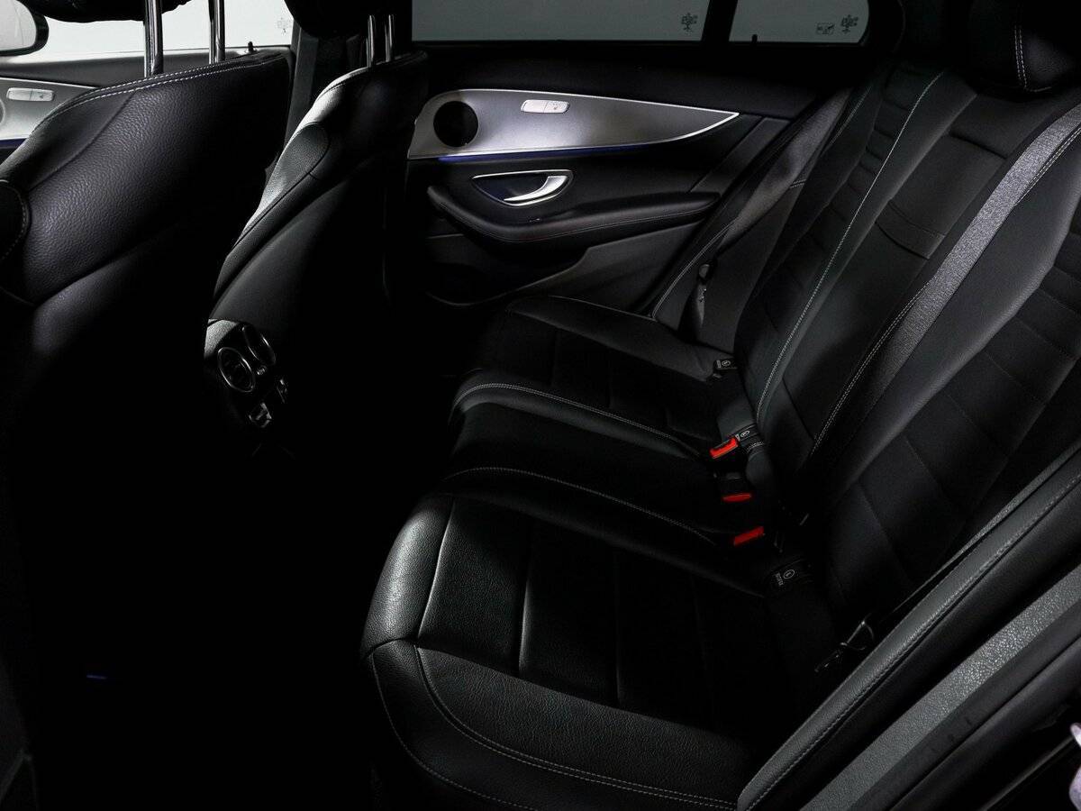 Mercedes-Benz E-Класс 2016 года с пробегом. Фото: #9
