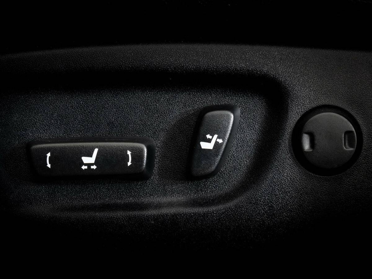 Toyota RAV4 2015 года с пробегом. Фото: #16