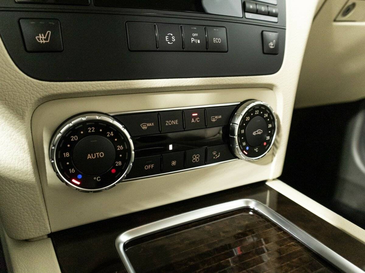 Mercedes-Benz GLK-Класс 2014 года с пробегом. Фото: #17