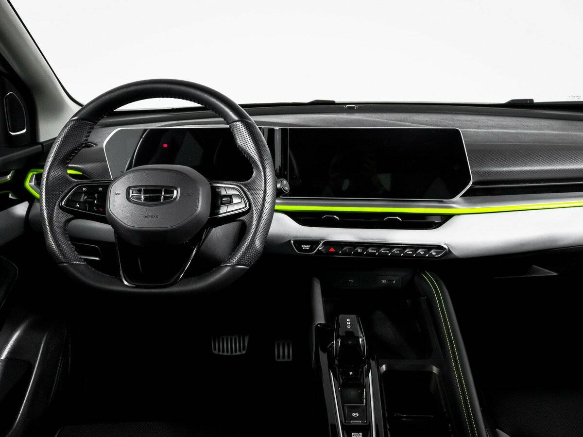 Geely Coolray 2023 года с пробегом. Фото: #11