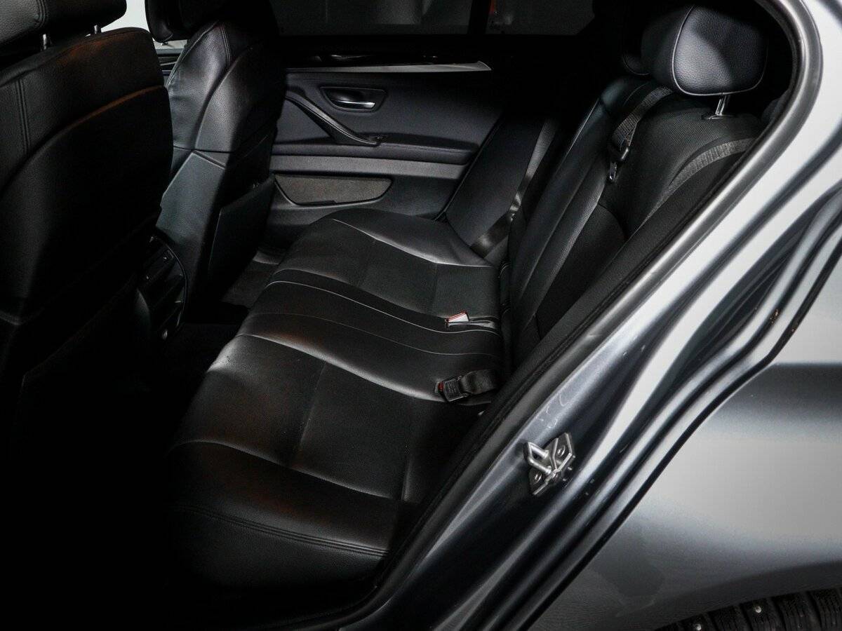 BMW 5 серии 2012 года с пробегом. Фото: #9