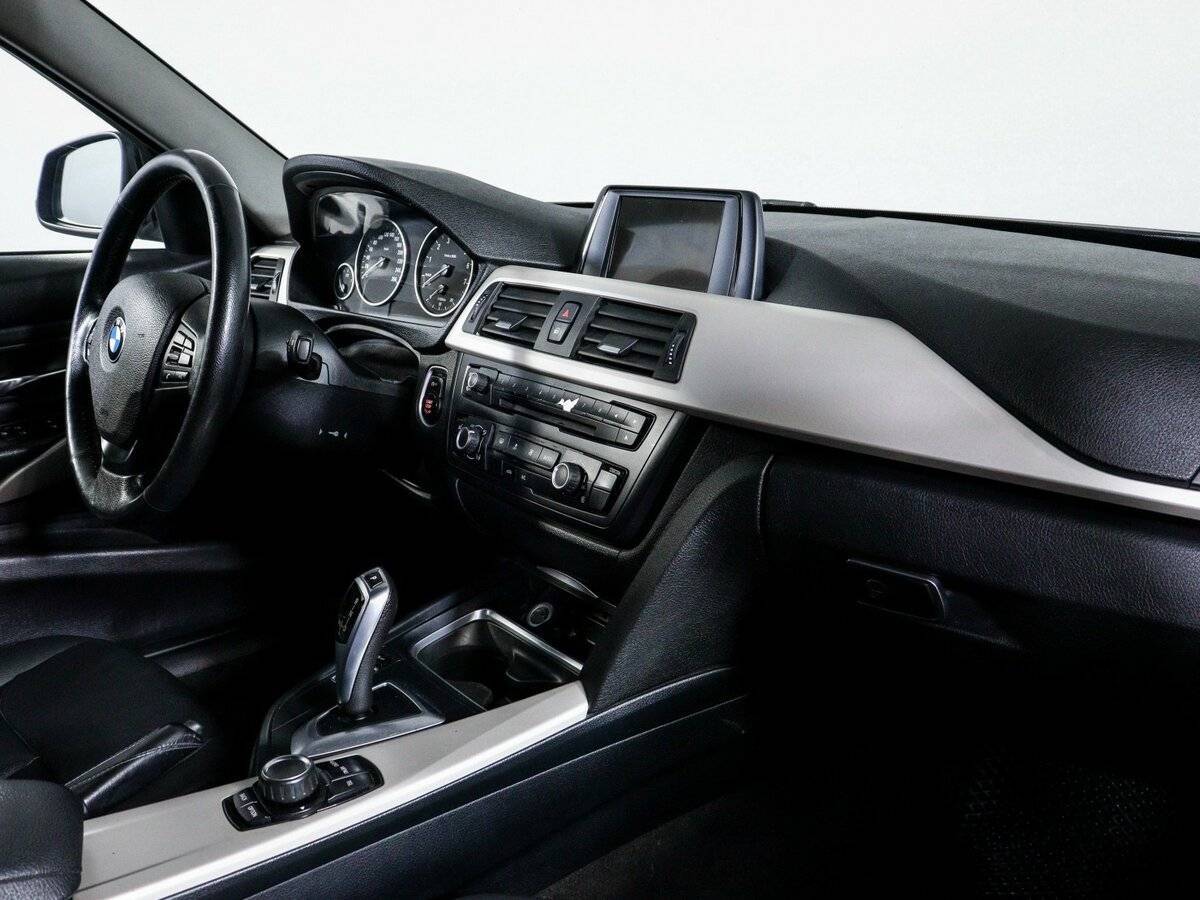 BMW 3 серии 2014 года с пробегом. Фото: #8